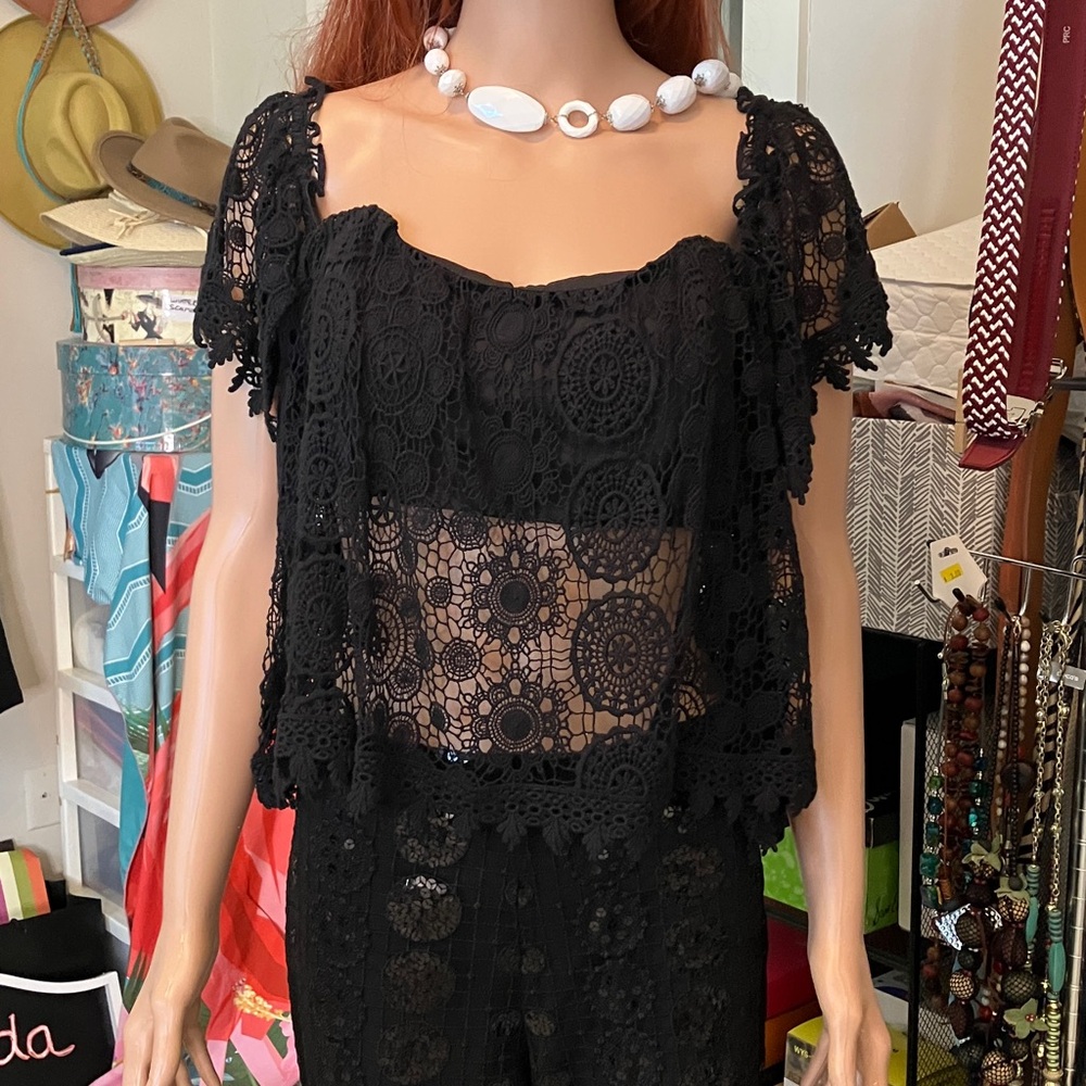 Tularosa Black Crochet Lace Overlay Crop Top